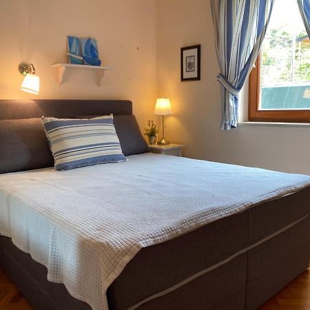 Jellyfish Apartment Malinska Bagian luar foto
