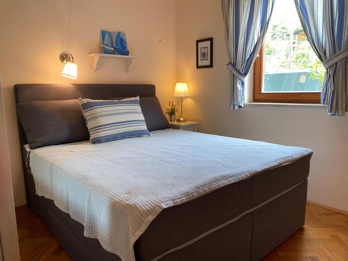 Jellyfish Apartment Malinska Bagian luar foto